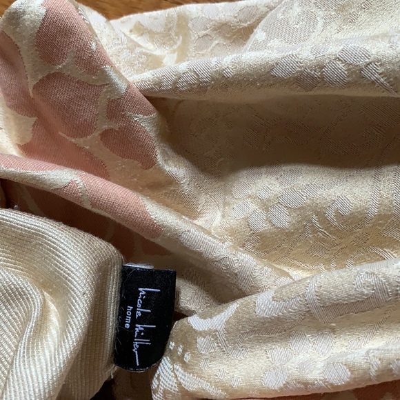 Nicole Miller- Duvet Cover Queen- Very Good Condition - Picture 2 of 7